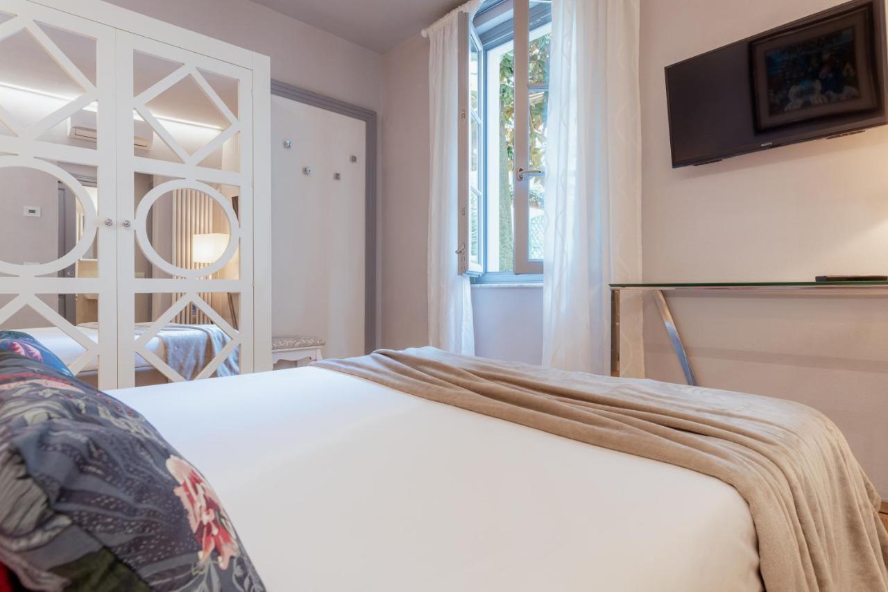 Il Cortile Di Elisa & Our Flats Bed & Breakfast Lucca Eksteriør bilde
