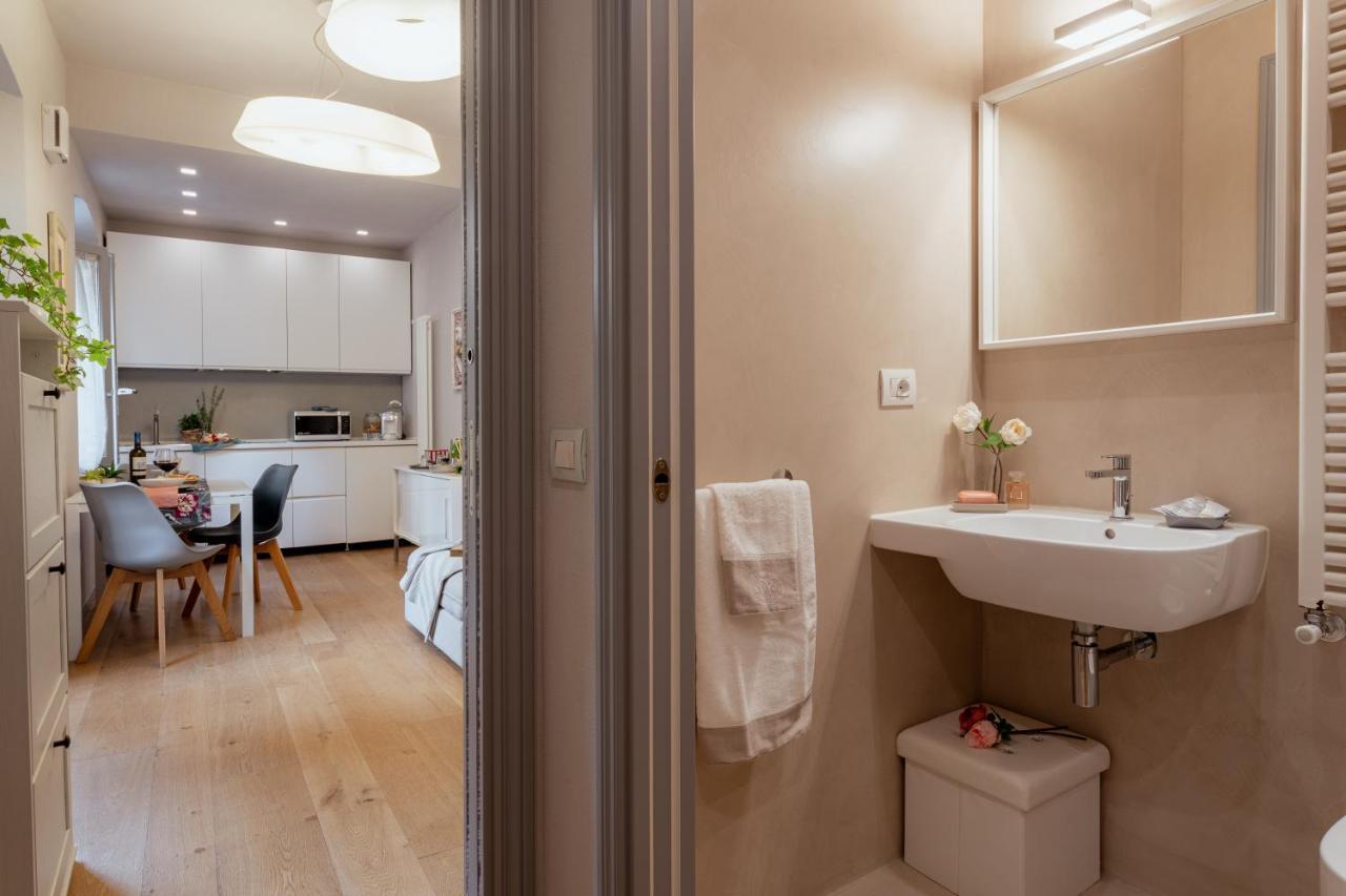 Il Cortile Di Elisa & Our Flats Bed & Breakfast Lucca Eksteriør bilde